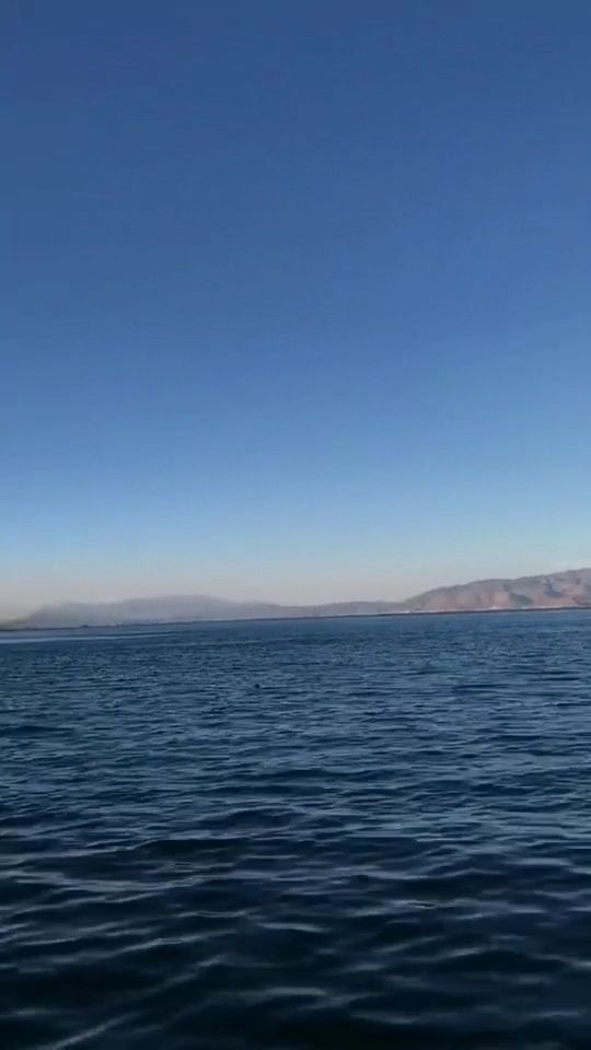 水天相接