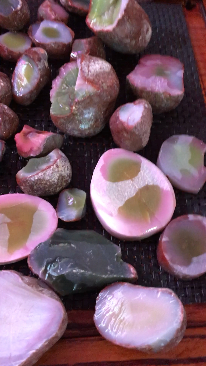 盐源玛瑙原石.期待新品