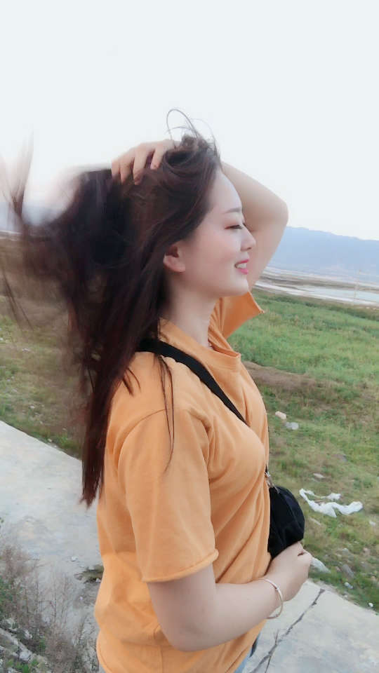 是王美丽呀 在微视发布了一个超有趣的视频,速来前排围观!