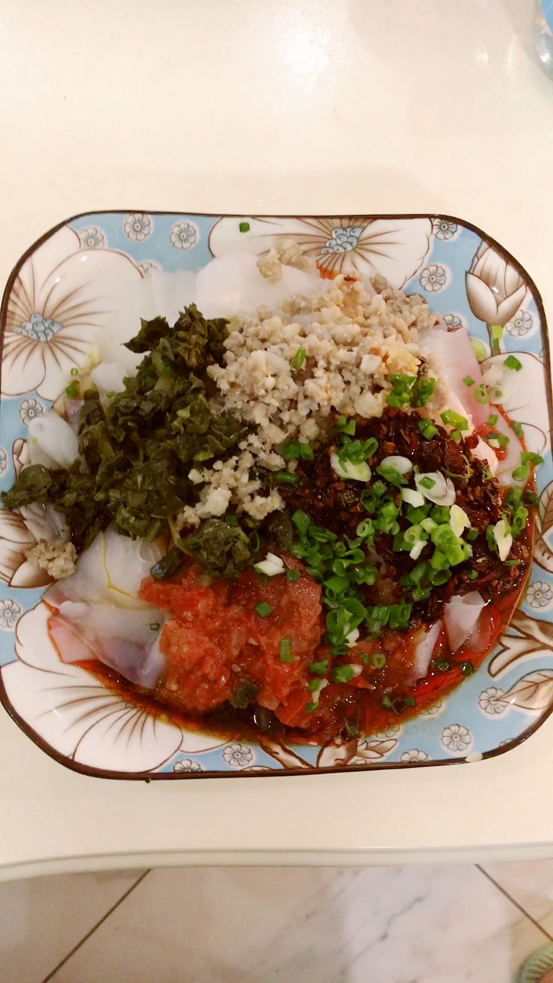 家乡美食,肉末卷粉