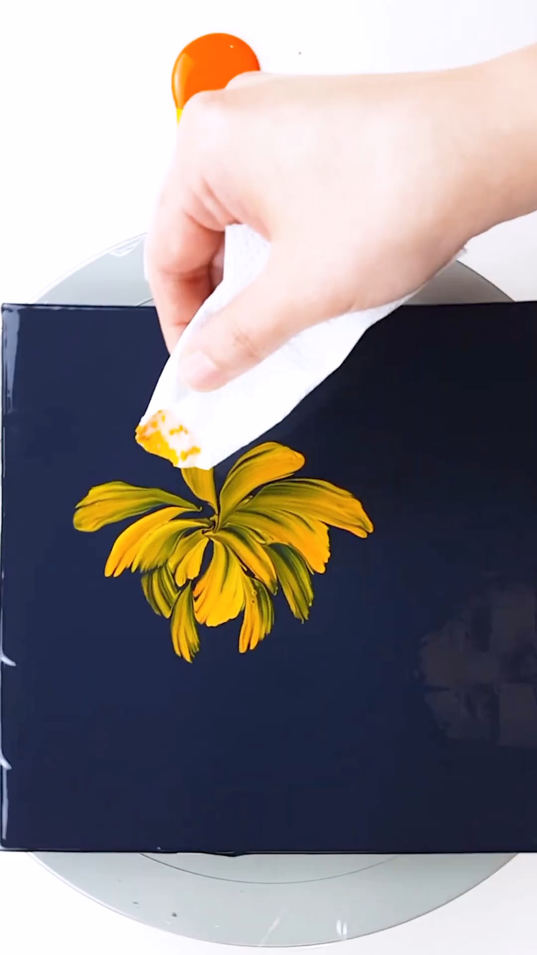 纸巾也可以绘画哦