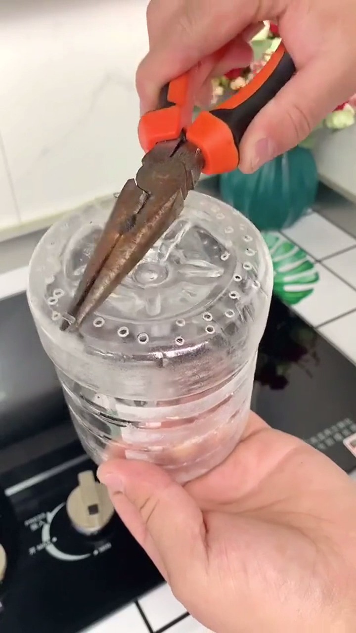 可乐瓶自制沥水篮图片