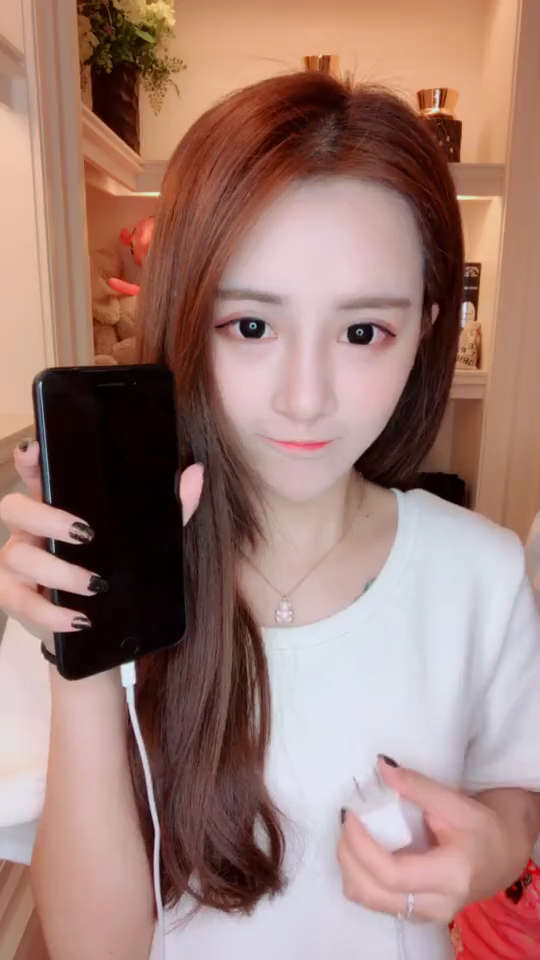 莎莎姐 在微视发布了一个超有趣的视频,速来前排围观!