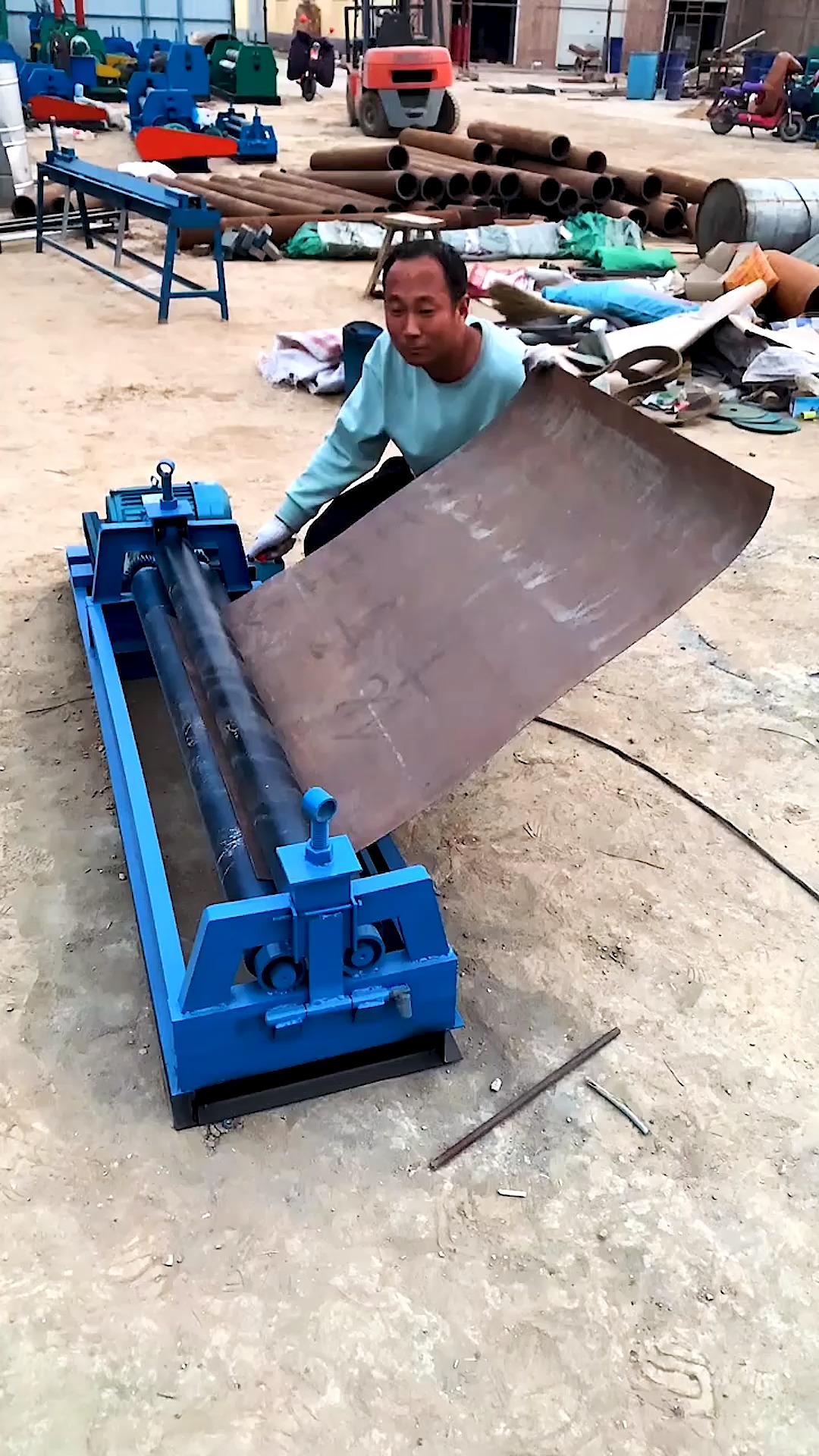 简易型1.3米电动卷板机试机效果