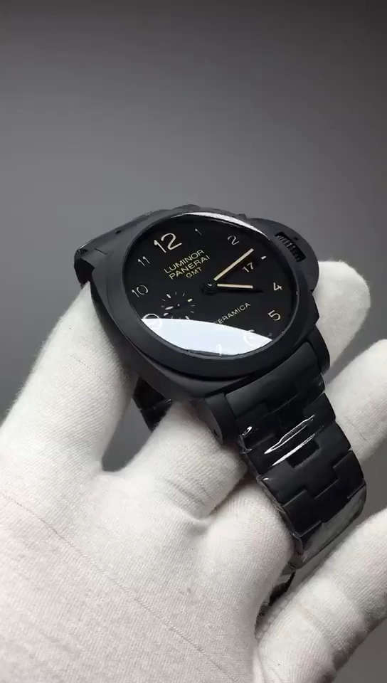 沛纳海pam438.黑金刚,全陶瓷,44mm,p9001机芯!