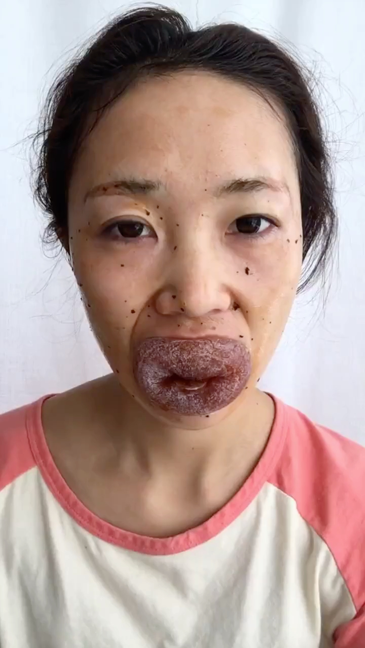 婆婆发现我这么丑,要让他儿子把我休了,以貌取人,真的好吗?