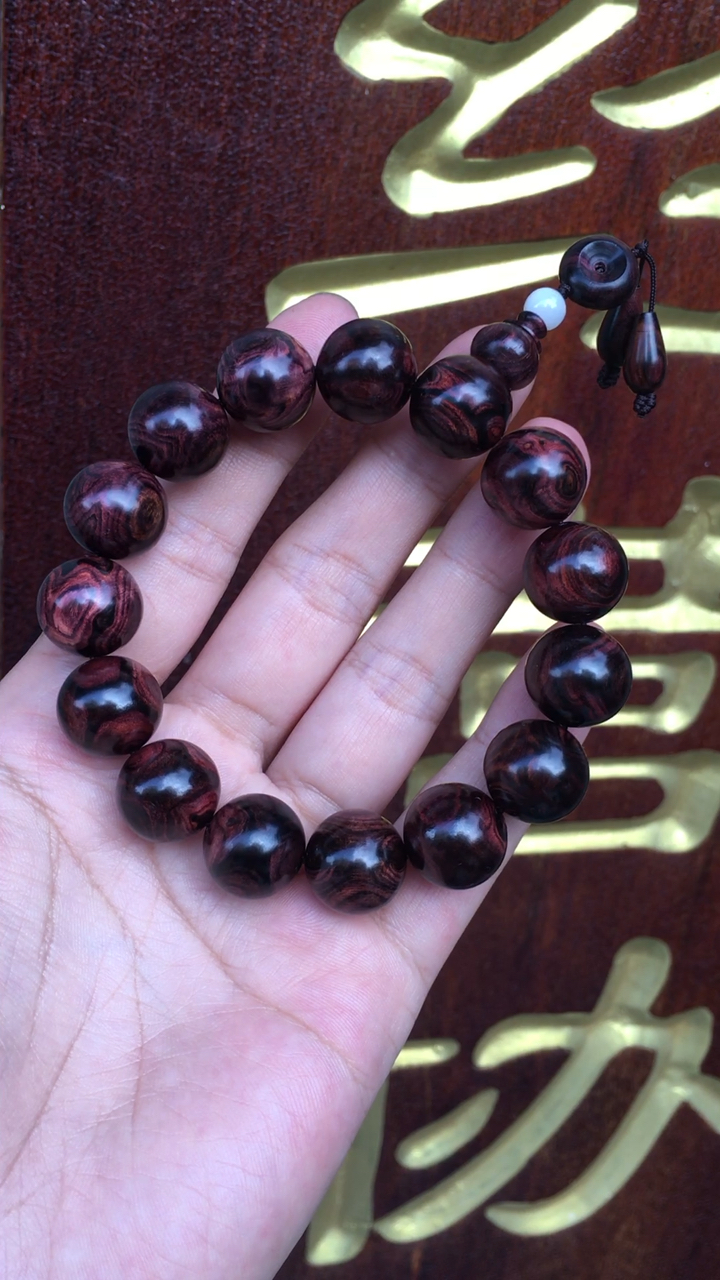 5海南黄花梨紫油梨野生料手串.超级葡萄紫正心纹.美美哒!