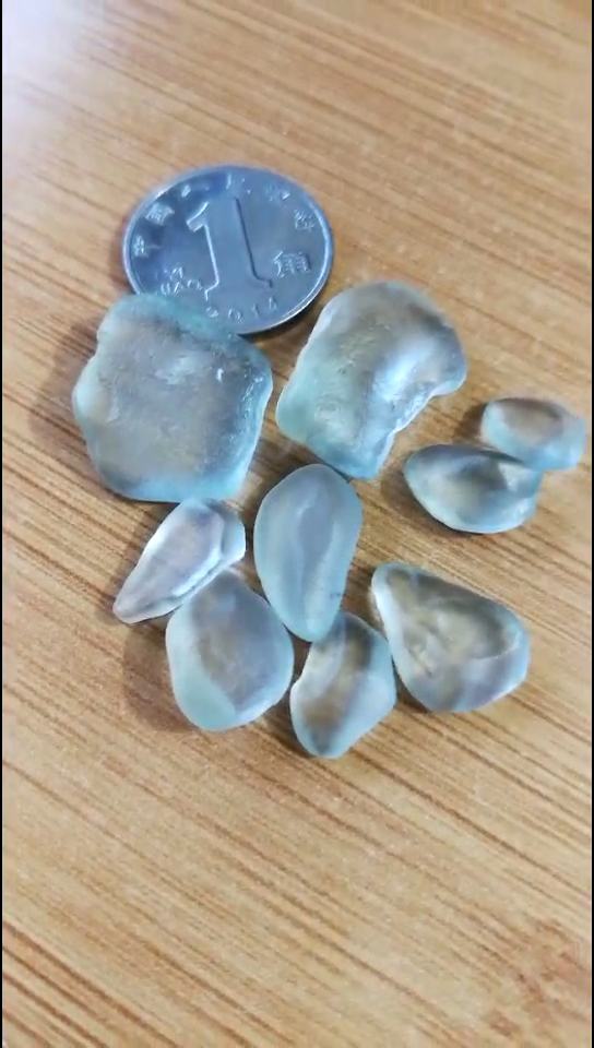 戈壁捡的海蓝宝石