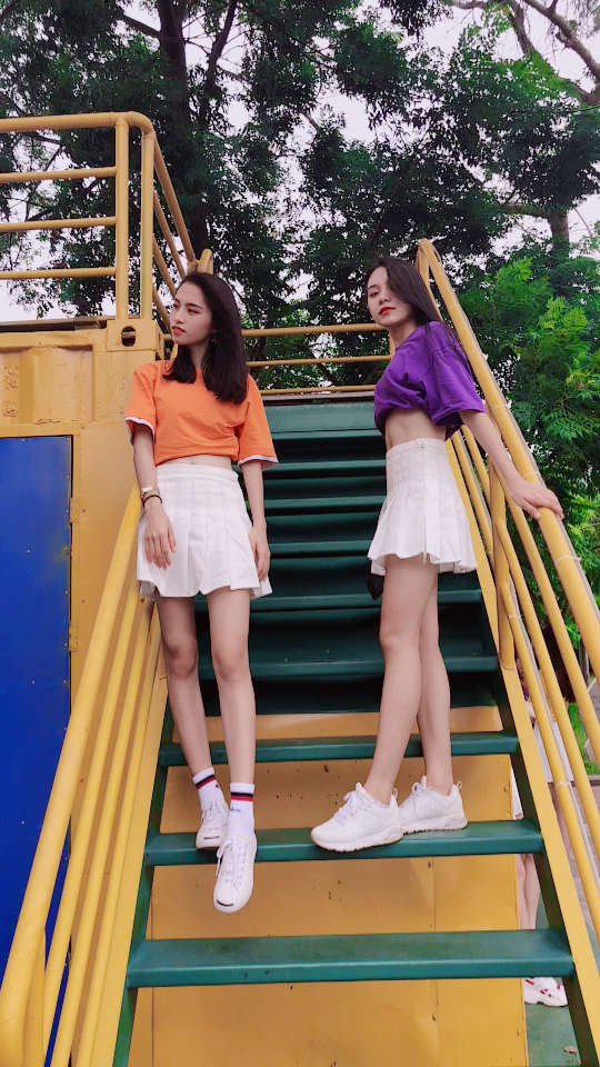 经纪人小微 一群大长腿