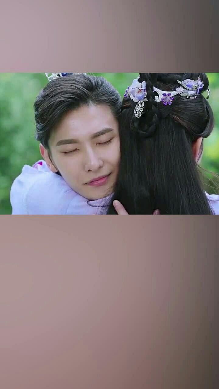 【双世宠妃2】这夹心饼干之吻竟然有点浪漫啊