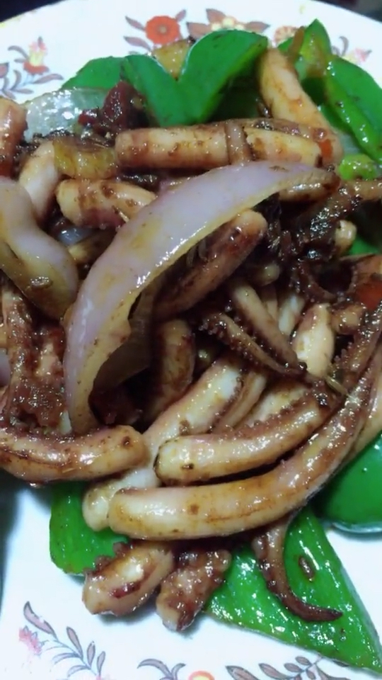 家常爆炒鱿鱼足