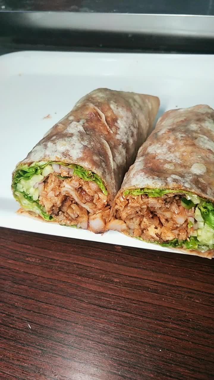 土耳其烤肉饼卷肉,拌饭