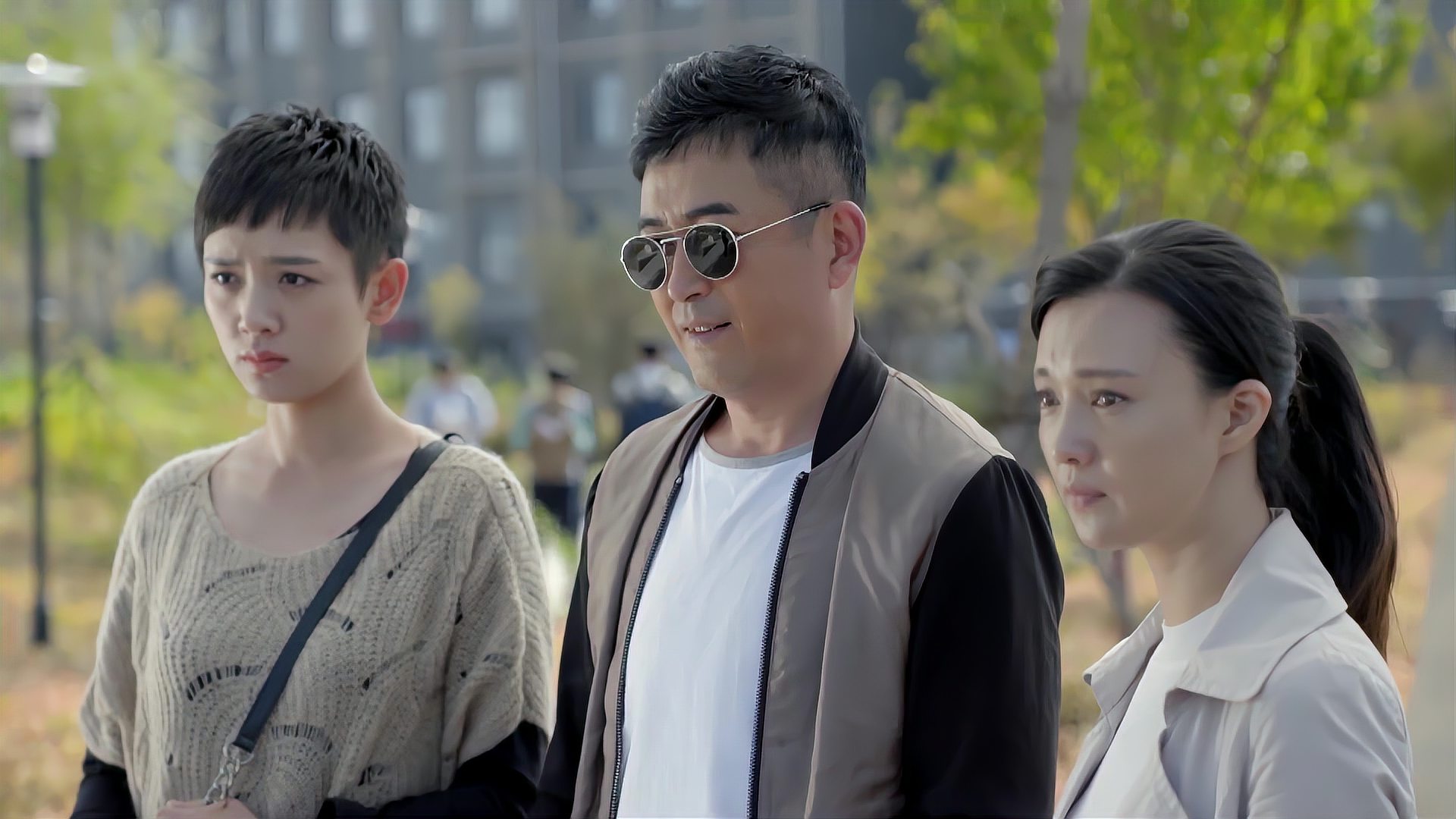 安居:动迁组找美女,美女不但不领情,还为难动迁组