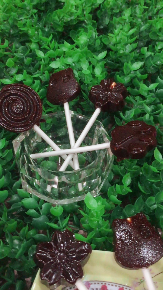 因为不想平淡所以要更加努力,绿色纯天然无添加的棒棒糖