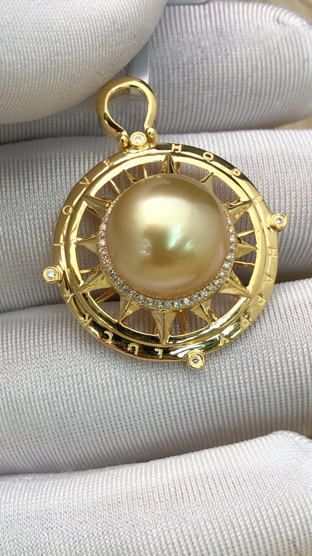 天然海水珍珠18k金镶嵌南非钻石