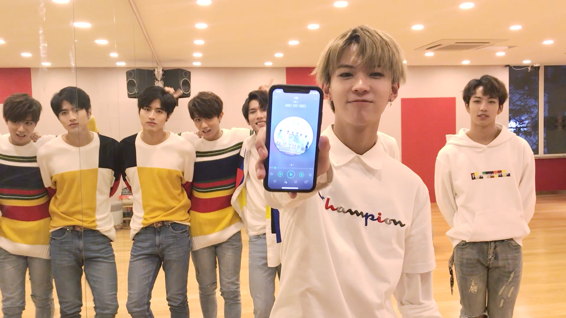 孙凡杰 吕晨瑜 李希侃 罗正 余明君 邓烺怡六位少年集结,全新出发!