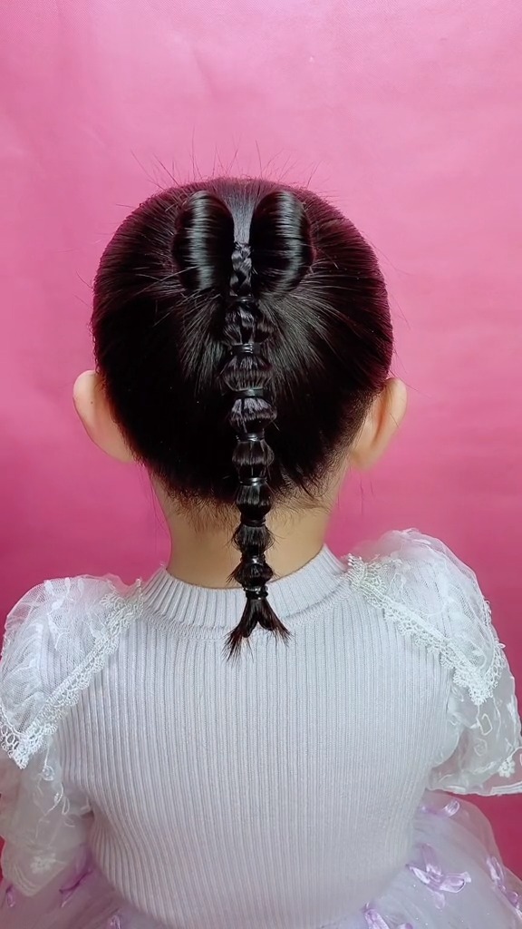 6-10岁中长发的宝贝,扎个简单漂亮的发型#儿童编发