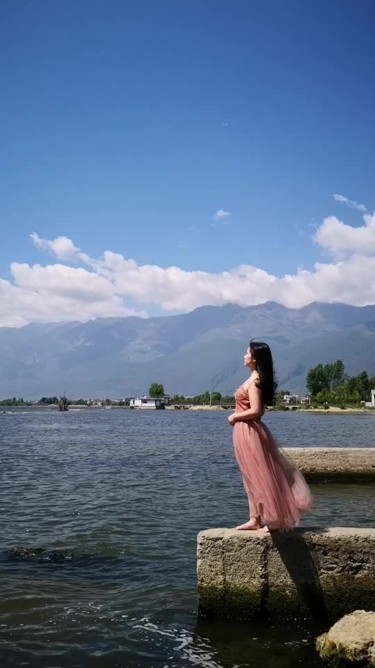 改变自己,一个人去旅行看风景!