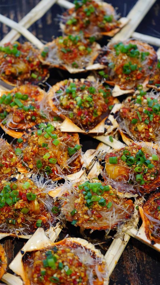 蒜蓉粉丝烤扇贝,鲜味嫩香味道好吃绝了97