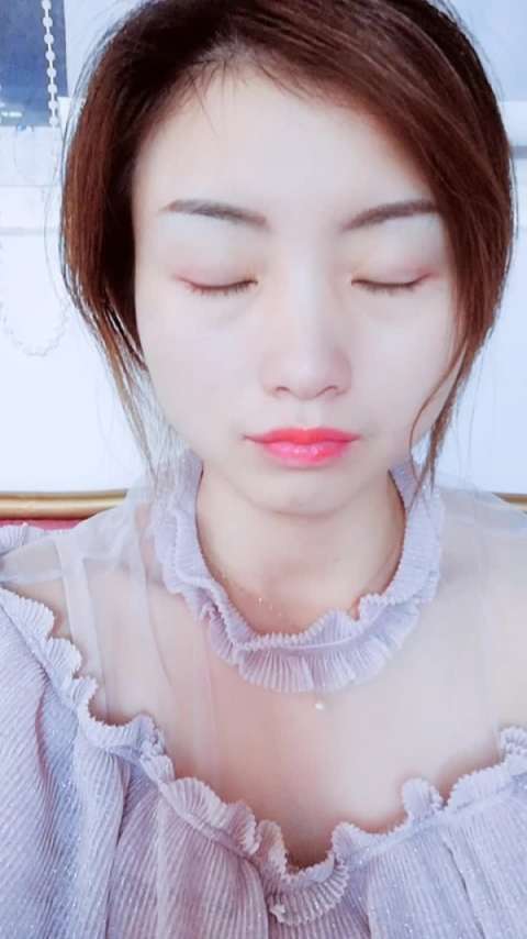 小姐姐不开心,为什么没有点赞