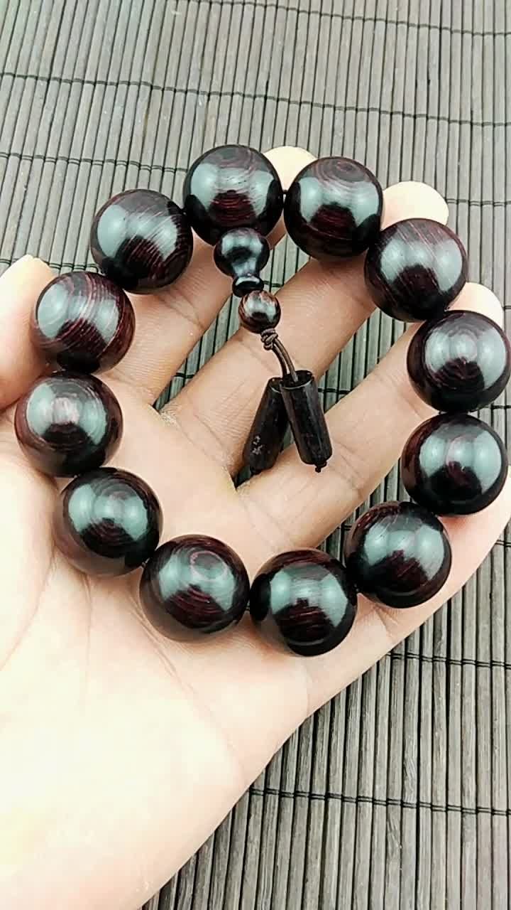 紫油梨花梨木2.0手串佛珠喜欢的朋友给个双击和关注谢谢!