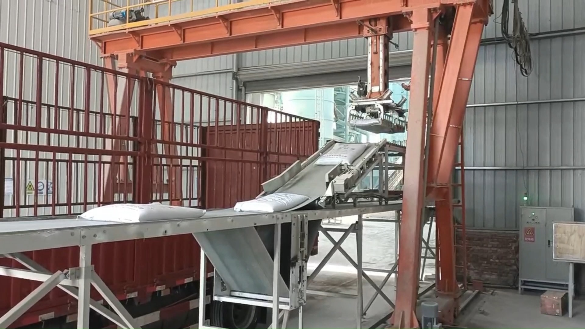 水泥机器人 自动装车无人化定制 #自动化设备 #自动装车机全自动装车