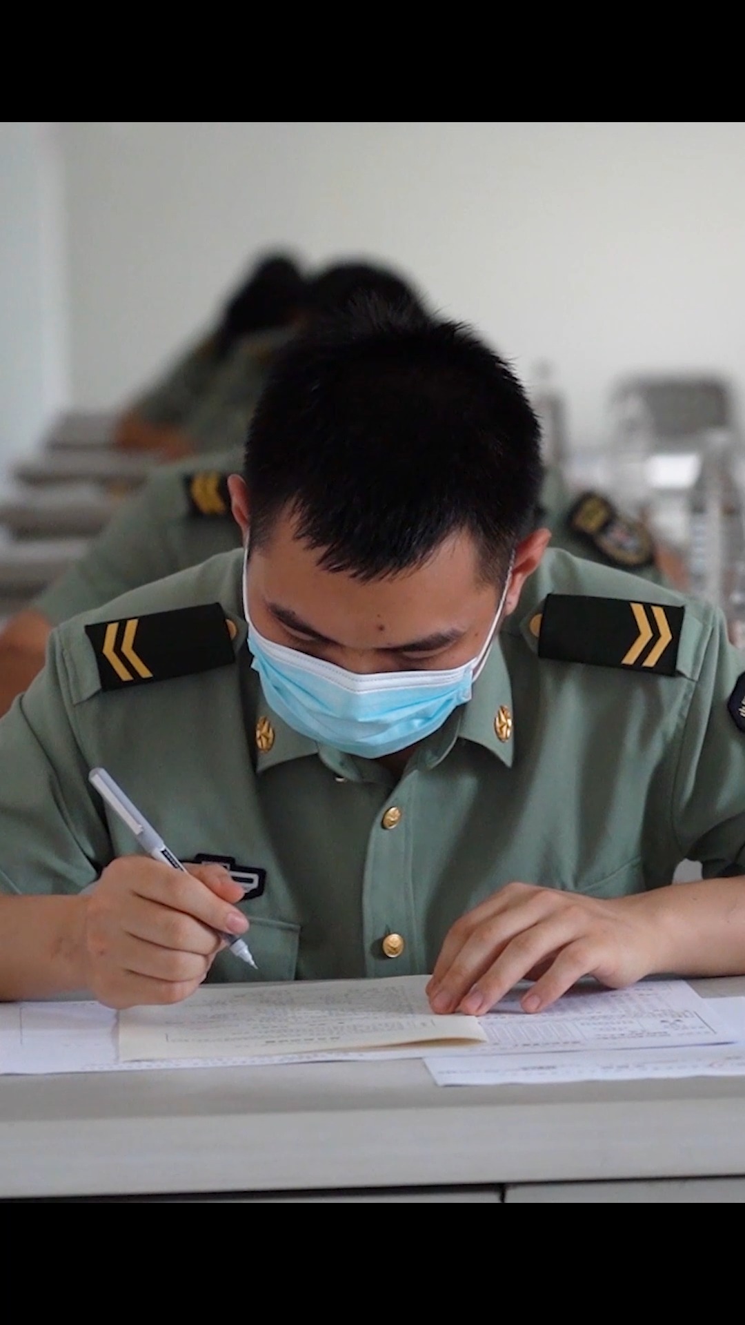 開考!全軍大學生士兵提幹和優秀士兵保送入學考試進行中