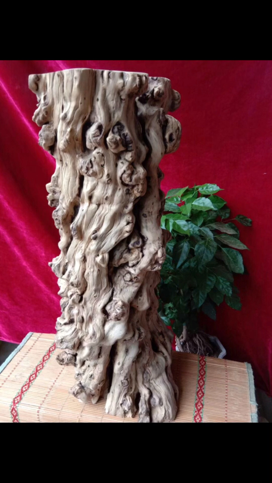 枣庄万亩榴园石榴木工艺品!欢迎关注点击