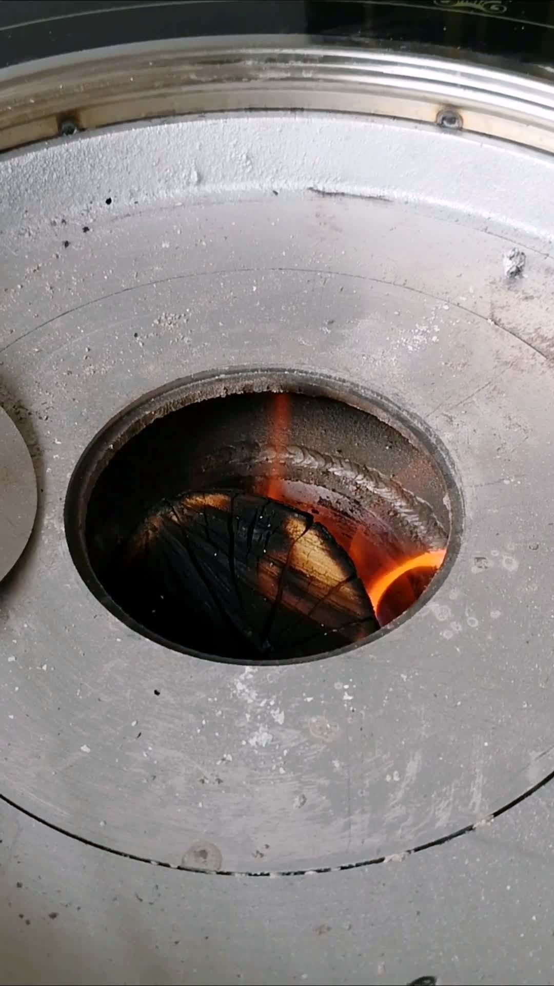 做到正真环保无烟气化炉,请点开欣赏视频