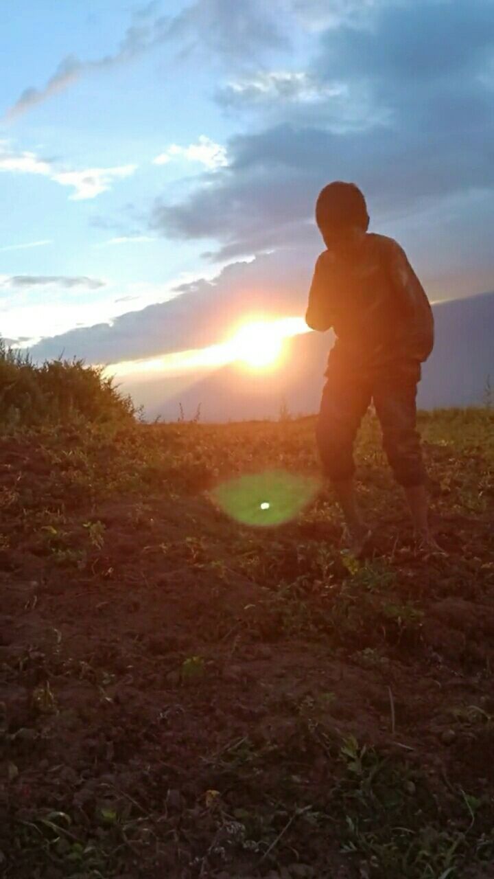 早上好,我们的前进路上都有一堆障碍,但是我们必须对现状负责并克服