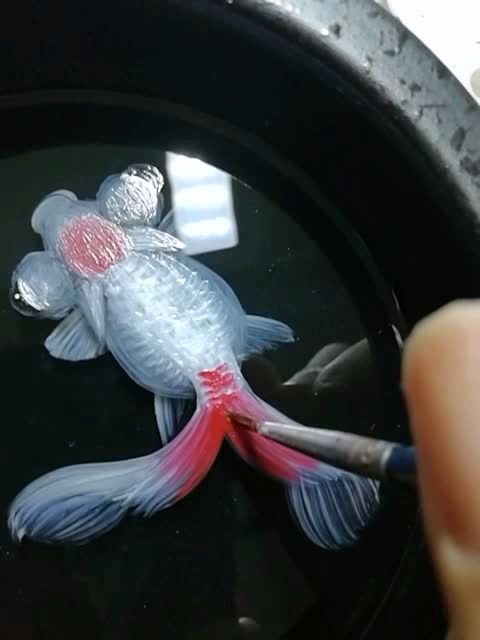 树脂画,一条金鱼的制作过程