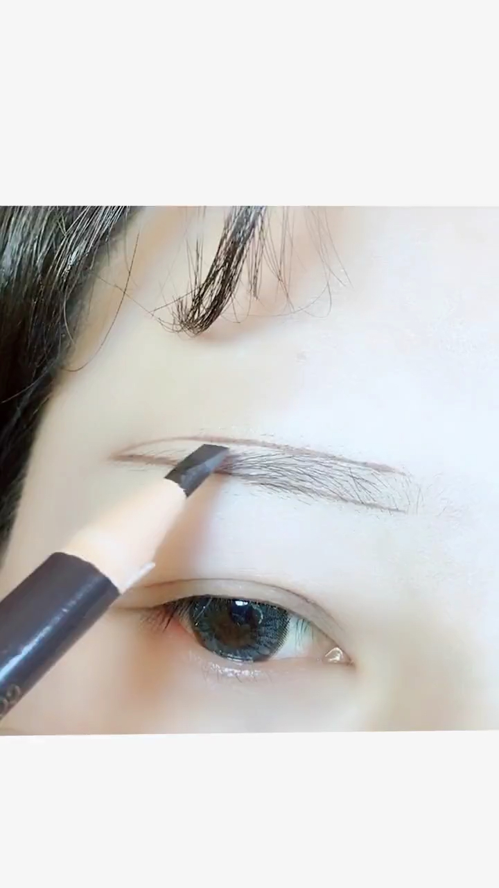 韩式一字平眉9494