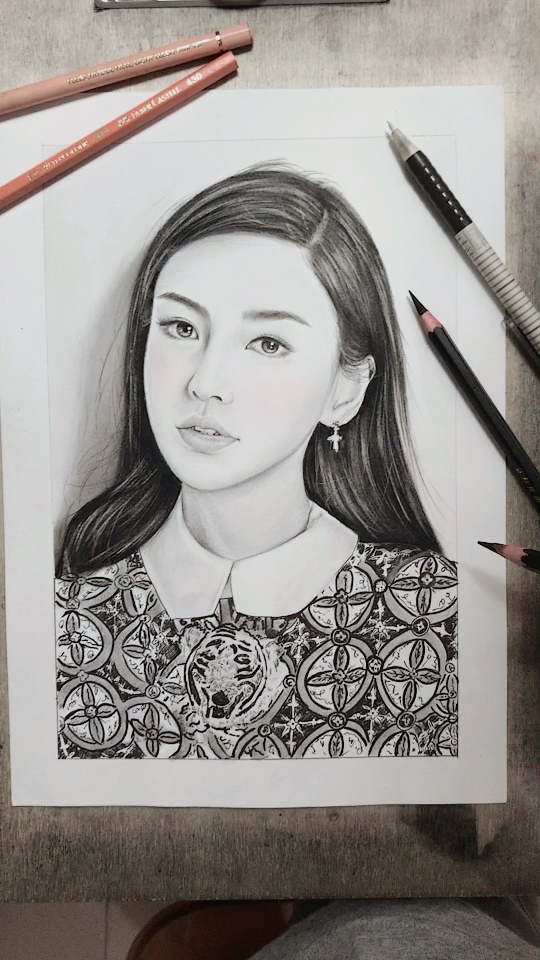 素描angelababy