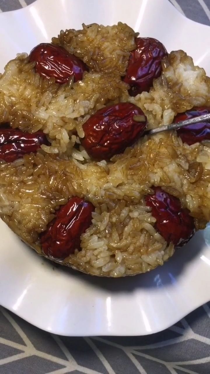 养颜的红枣糯米饭