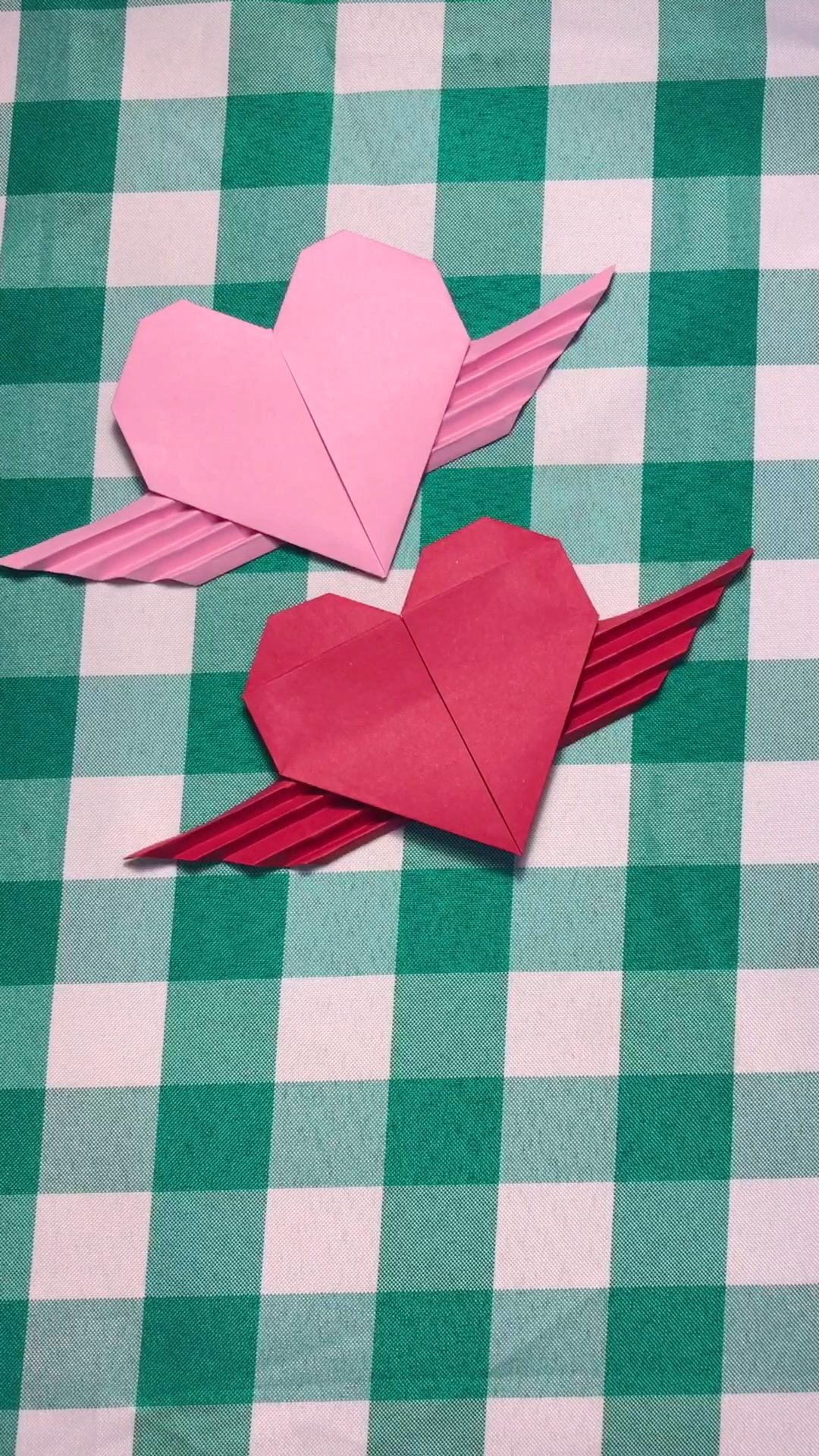 折纸翅膀 心形图片