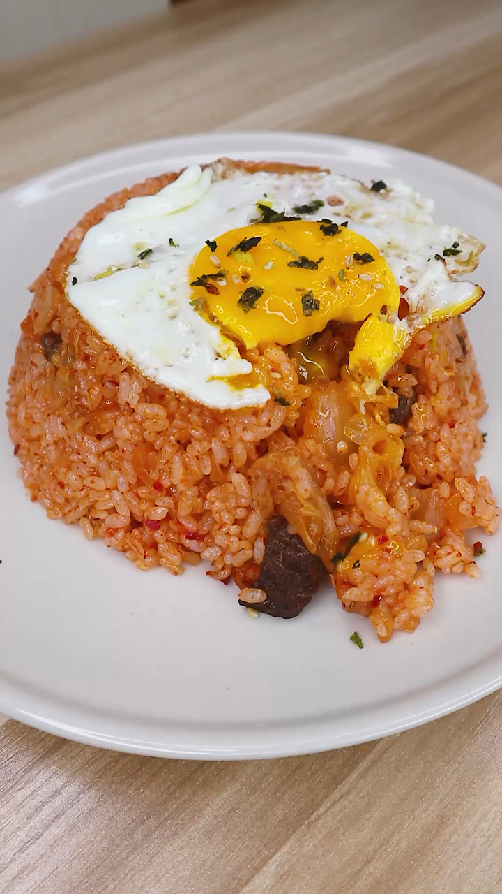 牛肉泡菜炒饭,简单易学做起来!