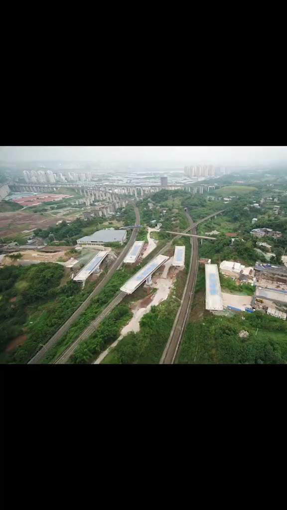 这大概是重庆首例五桥同转