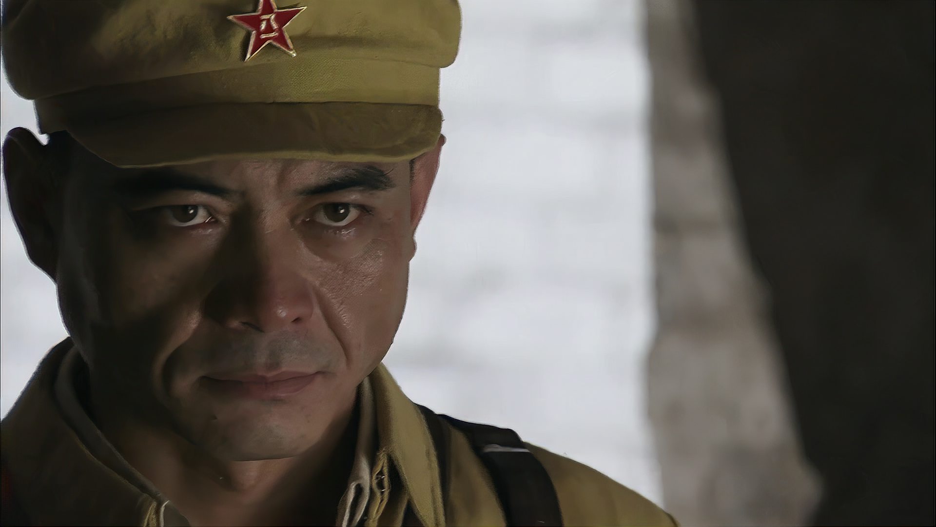 绝密1950:陆超被问往事,回忆顿时涌上心头,当场就想杀了大叔