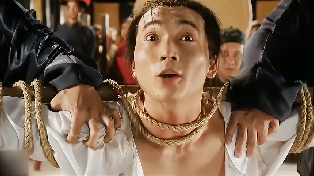 九品芝麻官:大人,我昨晚一进门就看见常威在打来福,千真万确啊