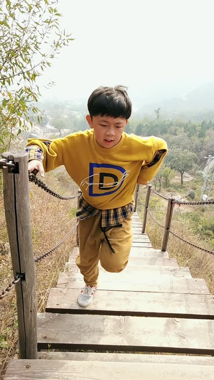 小宝哥带你爬天梯.