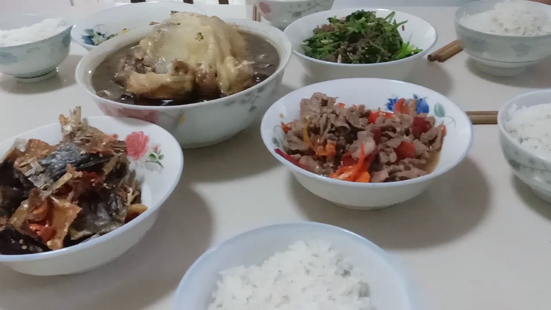 我想也许没人能抵抗家里做的饭菜的魅力