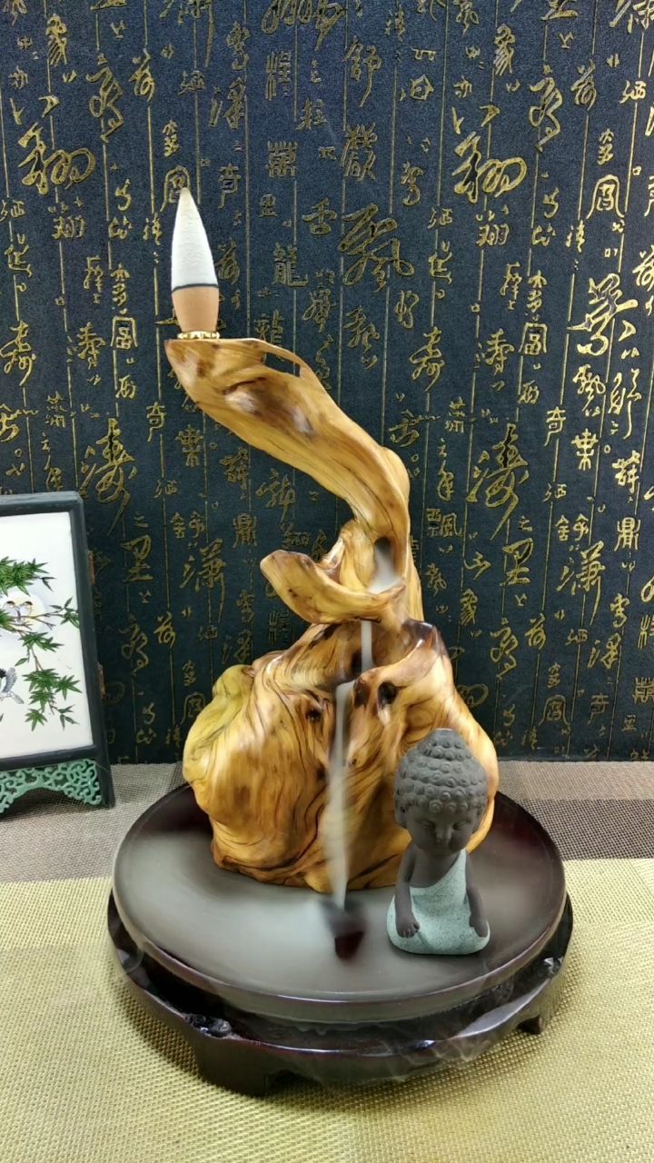 崖柏精品倒流香摆件,造型别致,设计巧妙,意境满满