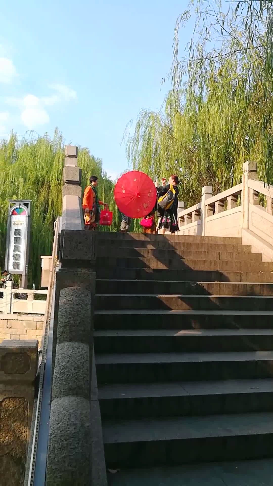 阊门外护城河古吊桥一隅