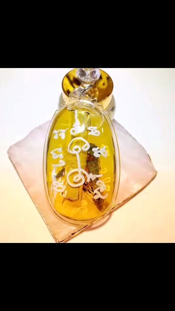 阿赞迪猜蛇爪具有效的提升运势,得贵人指引,引发财之路.