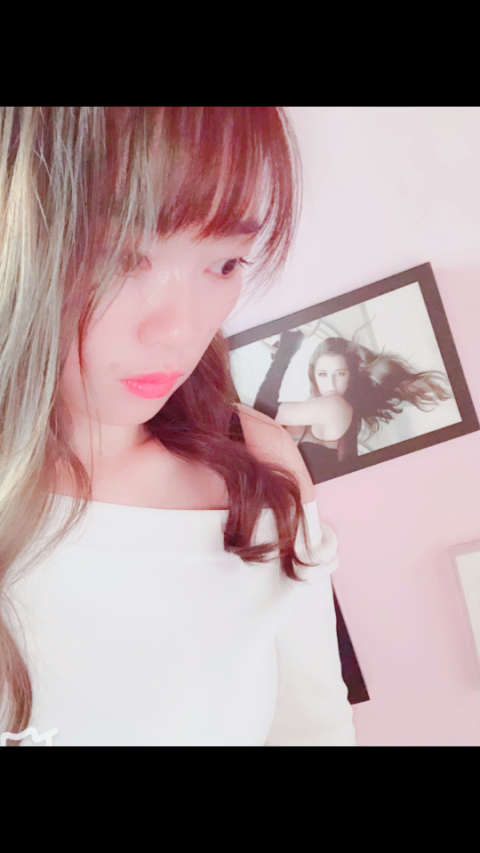 李喋喋7715 在微视发布了一个超有趣的视频,速来前排围观!