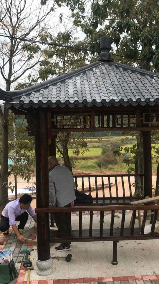 树脂瓦四角凉亭