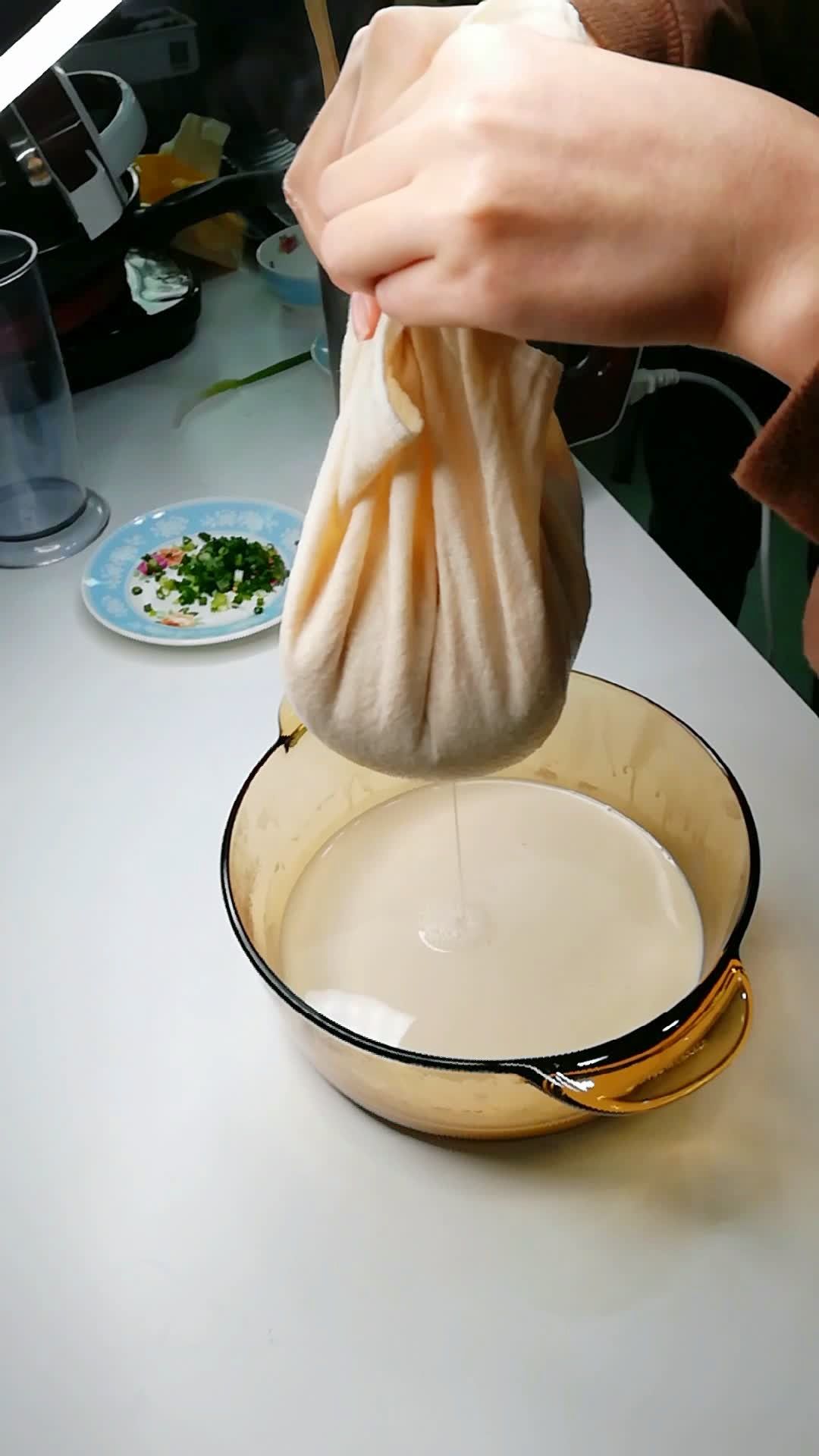 纯手工过滤的豆浆,就是细腻