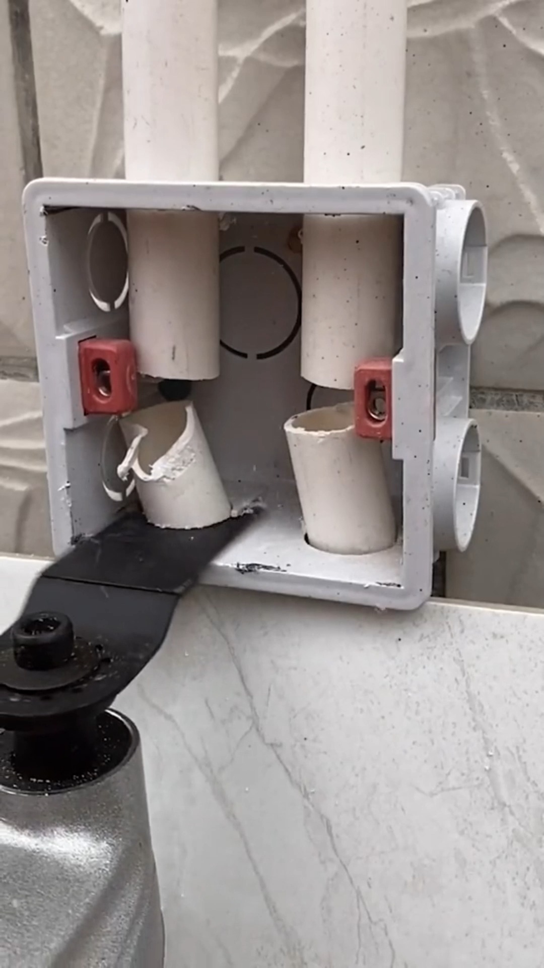 摆动铲切割塑料管#装修