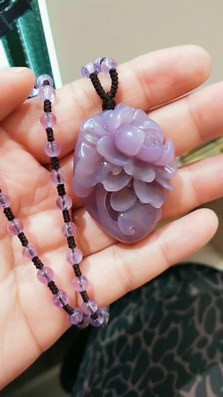新疆金丝玉之丁香紫玉花开富贵.