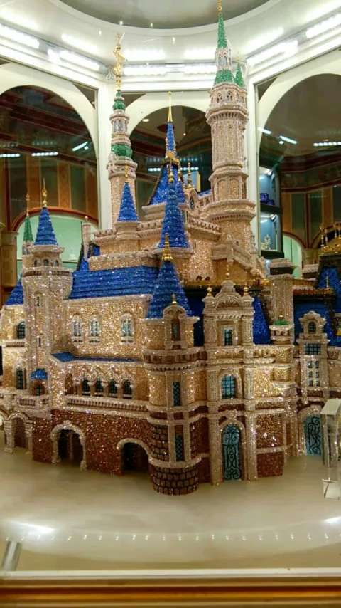 上海迪士尼水晶城堡90
